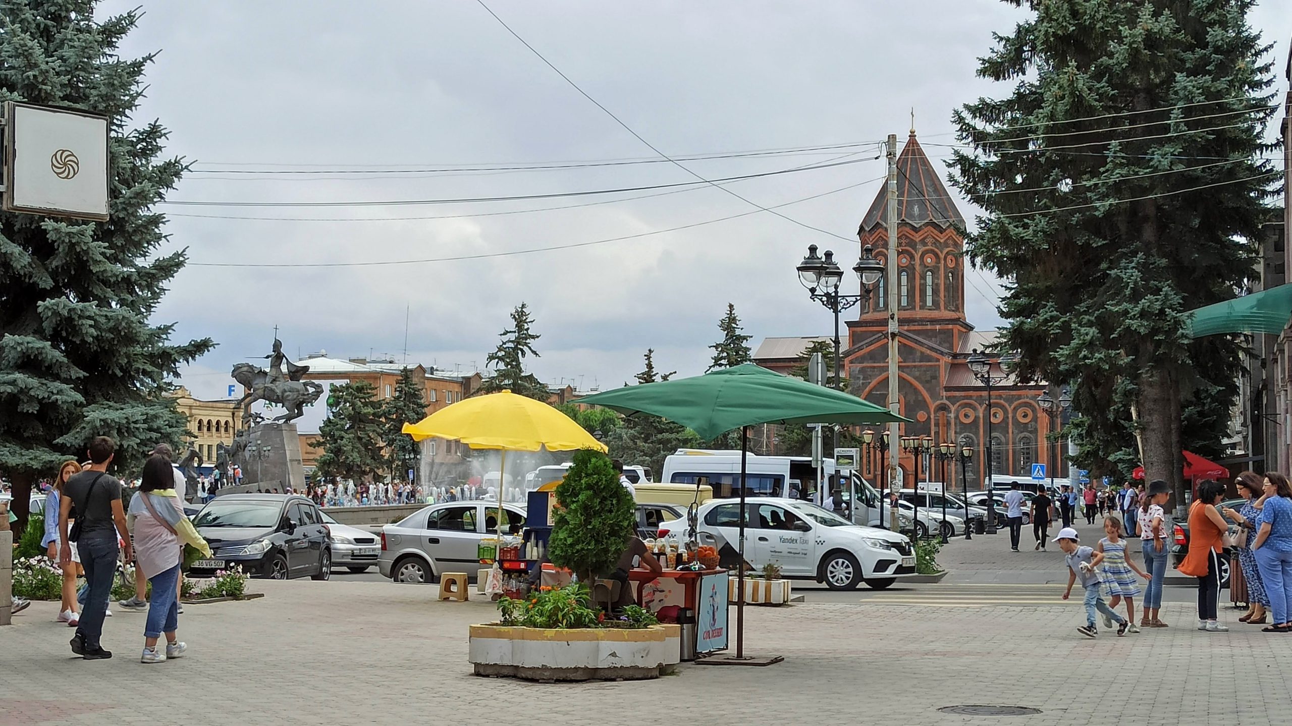 Gyumri center, Vardanants Square